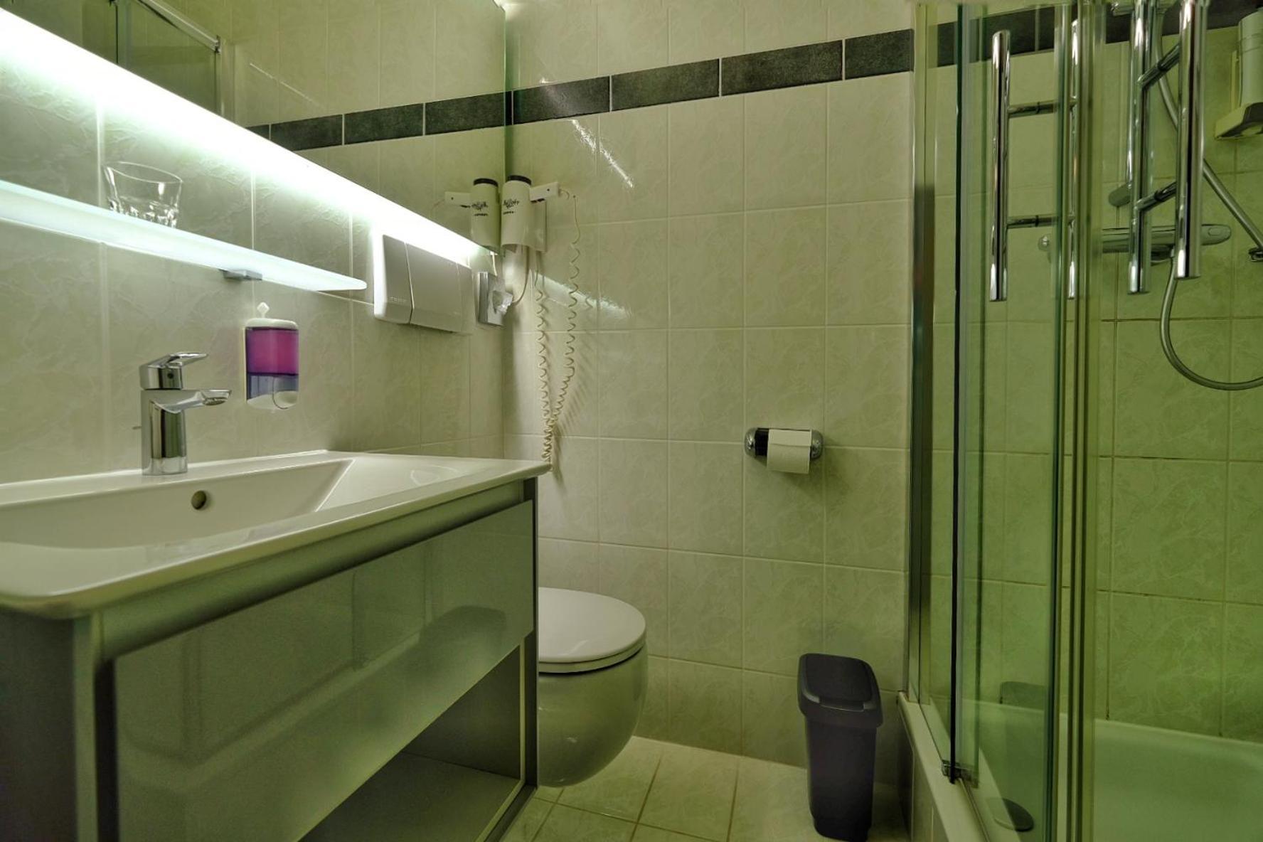 Hotel Beethoven Hinterbrühl المظهر الخارجي الصورة